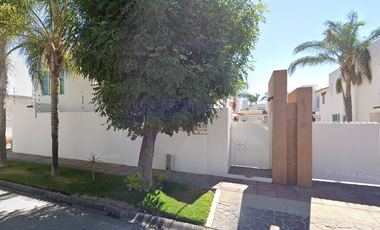 Casa en venta, Condominio Albatros, Villa Real, Aguascalientes, Ags, México. LUN*