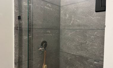 Departamentos en VENTA en La Col. Nápoles.