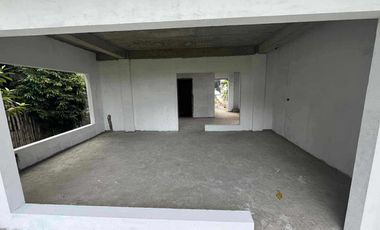 THREE STOREY PARTIALLY FINISHED HOUSE NEAR THE BEACH ID 15032