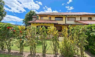 Venta casa valle de los chillos