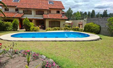 Venta casa valle de los chillos