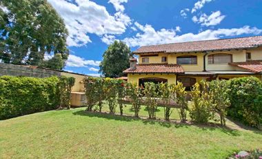 Venta casa valle de los chillos