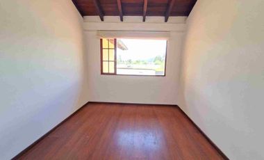 Venta casa valle de los chillos