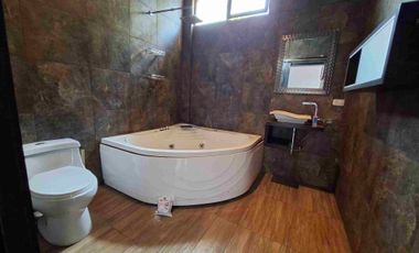 Venta casa valle de los chillos