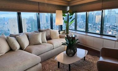 2 Bedroom For Lease in One Rockwell East, Makati City