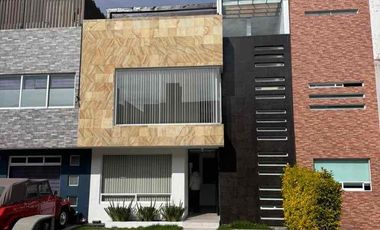 HERMOSA CASA EN RENTA CONJUNTO RESIDENCIAL SAN JOSE A 44 min CDMX SANTA FE
