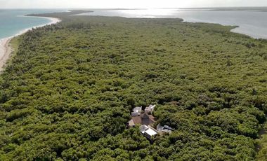 Casa Xiknal en Venta Villa Autosustentable Frente al Mar, Tulum