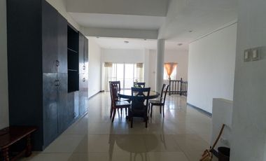 House w/ PANORAMIC view For RENT