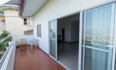House w/ PANORAMIC view For RENT