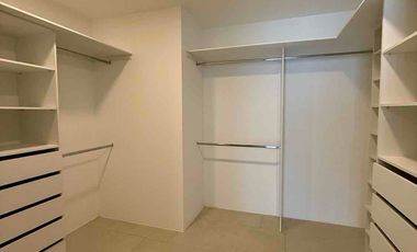 SAMBORONDON KM4, Alquilo departamento Planta Baja 3dormitorios $1950.