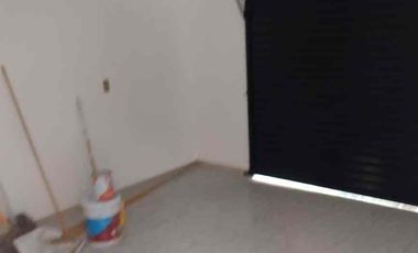 Amplia Casa sola en excelente ubicación