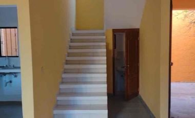 Amplia Casa sola en excelente ubicación