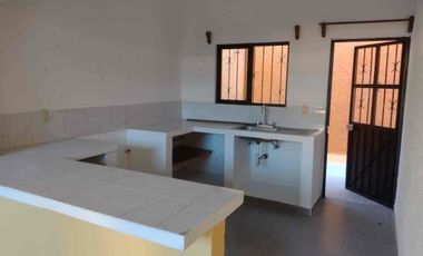 Amplia Casa sola en excelente ubicación