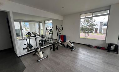 SE RENTA AMPLIA CASA SECTOR EL NACIONAL/TUMBACO