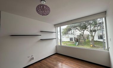 SE RENTA AMPLIA CASA SECTOR EL NACIONAL/TUMBACO