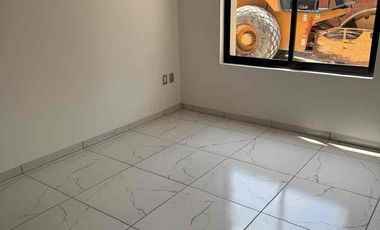 Estrena casa en condominio con alberca privada o compartida