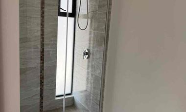 Estrena casa en condominio con alberca privada o compartida