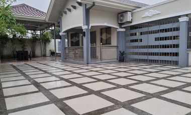 Bungalow House and Lot for sale with 4 bedrooms and pool in Arayat near to Magalang downtown