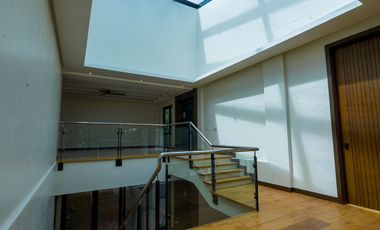 For Sale: House and Lot in Ayala Alabang Village