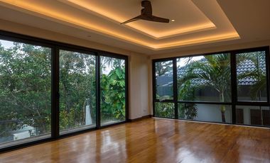 For Sale: House and Lot in Ayala Alabang Village