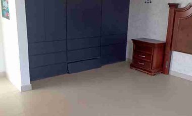 VENTA DE BONITA CASA EN LA COL ENCINOS A UNA CUADRA DE AV AMALIA SOLORZANO