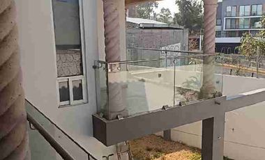 VENTA DE BONITA CASA EN LA COL ENCINOS A UNA CUADRA DE AV AMALIA SOLORZANO