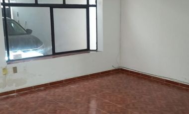 LOS REYITOS CASA EN RENTA