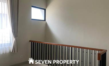 Dijual Rumah Siap Huni di Kota Wisata –FULL FURNISHED
