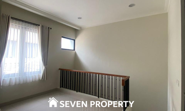 Dijual Rumah Siap Huni di Kota Wisata –FULL FURNISHED