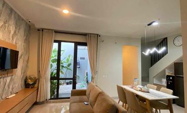 Dijual Rumah Siap Huni di Kota Wisata –FULL FURNISHED
