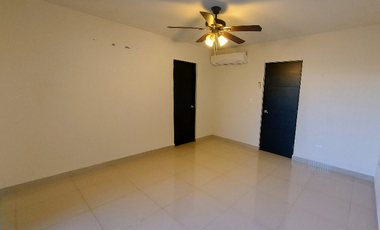Casa en RENTA en Anáhuac Madeira