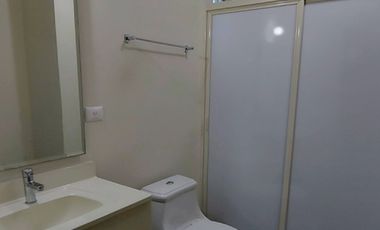 Casa en RENTA en Anáhuac Madeira