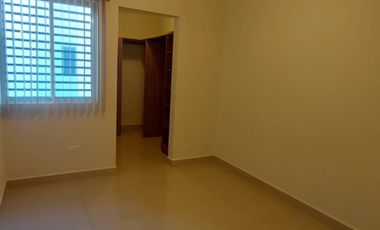 Casa en RENTA en Anáhuac Madeira