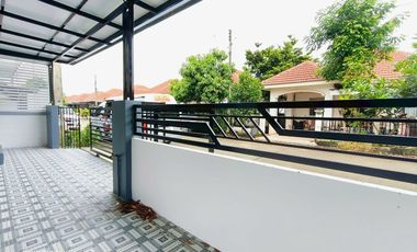 บ้านเดี่ยว ลำลูกกา บ้านชั้นเดียว ทำเลดี ใกล้ถนน  เดินทางไปเชื่อมต่อรังสิตได้ ม.วรินทร เนื้อที่ 60 ตรว. 3 นอน จอดรถได้ในบ้าน โทรเล๊ย081440---- วา