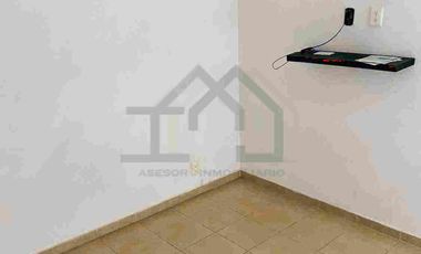 Rento casa de 2 habitaciones,  2.5 baños. Sala comedor y cocina independiente. Sala TV amplia.Estacionamiento 2.Área de lavado, jardín.