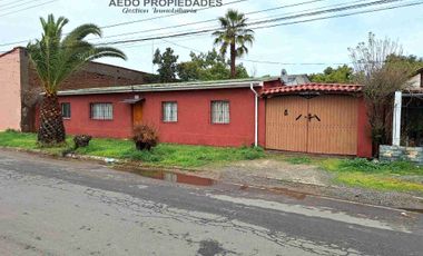 Se Vende Linda Casa Quinta de un piso, con amplio terreno, altura paradero 23, comuna de La Cruz, Región Valparaíso.