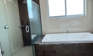 CASA EN RENTA EN COTO ANTARA SOLARES