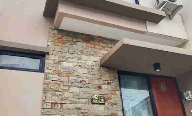 Disewakan ruamah 2 lantai di cimahpar bogor utara.