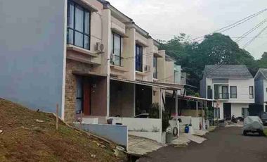 Disewakan ruamah 2 lantai di cimahpar bogor utara.