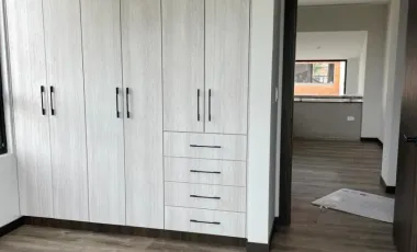 Exclusiva casa de venta sector Puembo