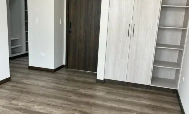Exclusiva casa de venta sector Puembo