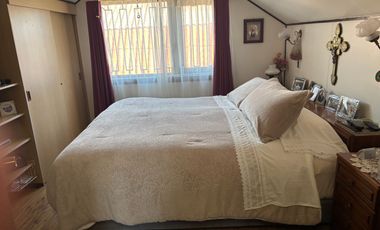 Casa 4 dormitorios y patio, en condominio, San pedro de la Paz, Concepción