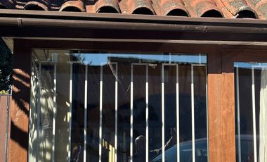 Casa 4 dormitorios y patio, en condominio, San pedro de la Paz, Concepción