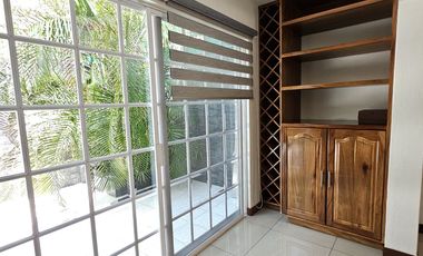 La Estancia Casa en Venta en Coto Privado a 2 Min de Costco