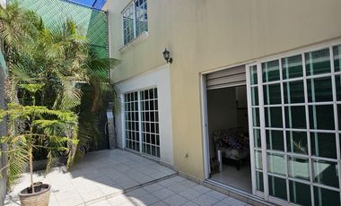 La Estancia Casa en Venta en Coto Privado a 2 Min de Costco