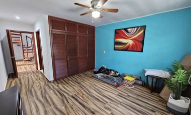 La Estancia Casa en Venta en Coto Privado a 2 Min de Costco