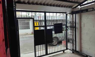 La Alborada 3a, alquiler casa 3 dormitorios. garaje pequeño