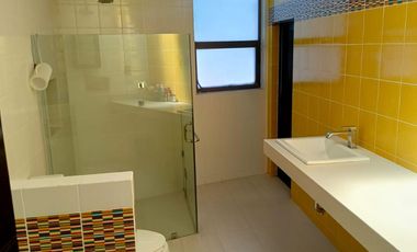 Casa en Venta con alberca de un sólo nivel