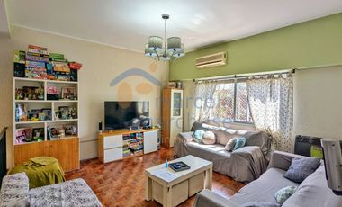 PH 4/5 Amb. + Patio + Terraza + Ent. Indep– ¡Sin Expensas! Piso Único