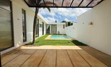 Casa en Venta de Una Planta en Esquina en Privada